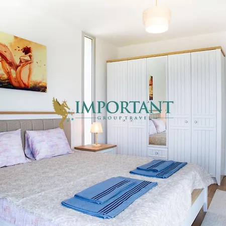 Bd4123 Five Bedroomed With Pool And Sea View Vila Bodrum